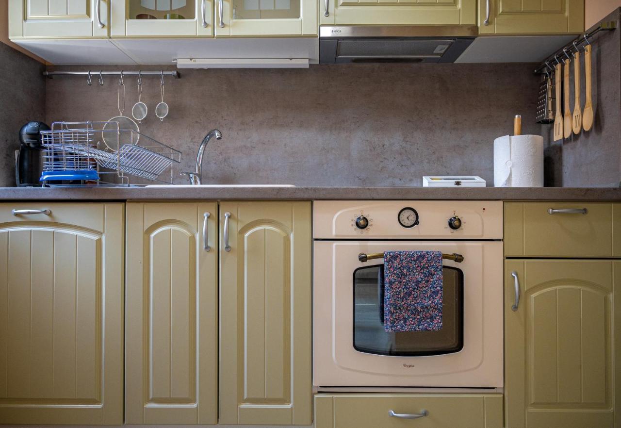 Elegant Spotless Apartment In Sofia Center エクステリア 写真