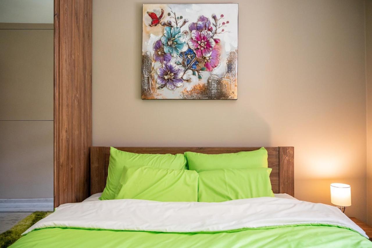 Elegant Spotless Apartment In Sofia Center エクステリア 写真